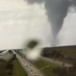 El huracán Milton generó un tornado masivo en Florida antes de tocar tierra