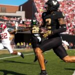 Vanderbilt defeats No. 1 Alabama 40-35 in historic college football victory