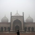 New Delhi shrouded in toxic smog as pollution reading breaks record