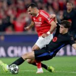 Raphinha gives 10-man Barcelona 1-0 win over Benfica in Champions League